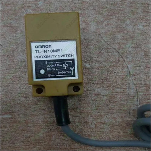 Omron TL-N10ME1 Proximity Sensor Lot condition in Pakistan - industryparts.pk