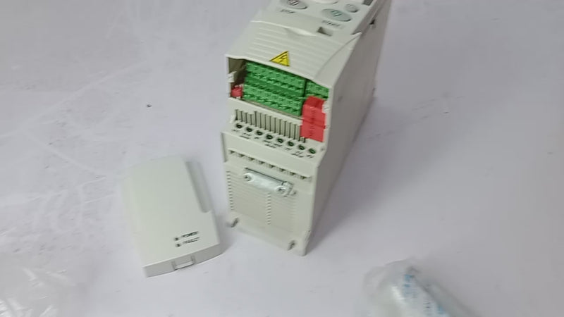 ABB ACS355-03E-04A1-4, 1.5KW DRIVE in Pakistan