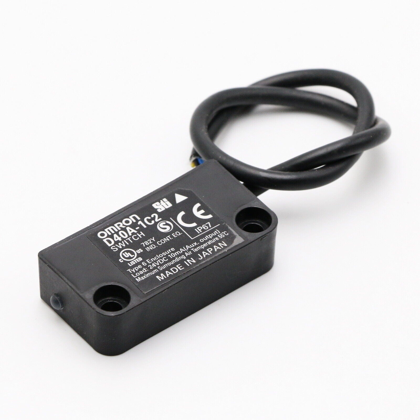 OMRON D40A-1C2 Safety Switch in Pakistan