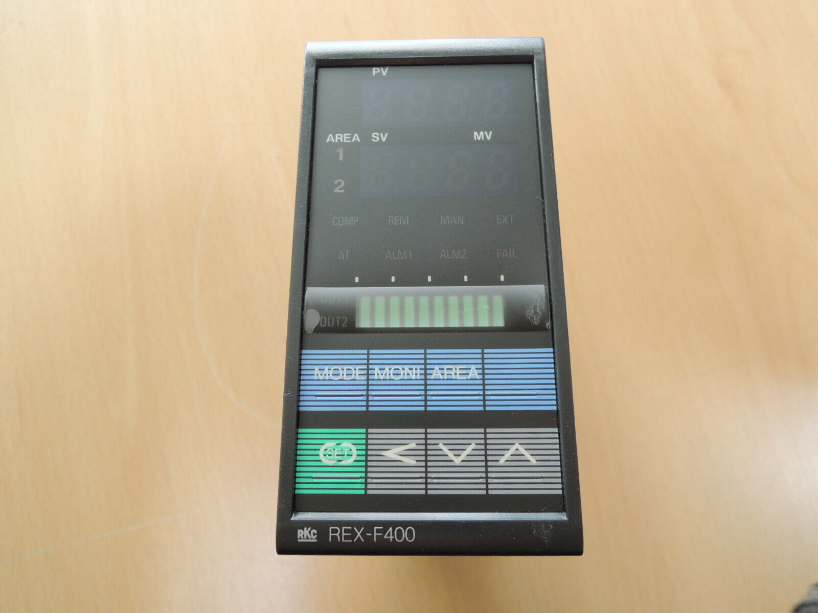 RCK REX-F400 100V To 240V AC Temperature Controller in Pakistan