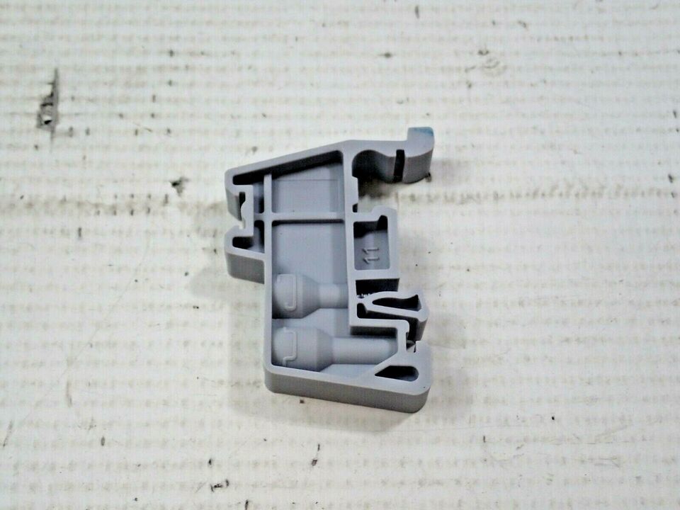 Connect Well Screw End Clamp CA702 for DIN 35/32 10 Pcs in Pakistan