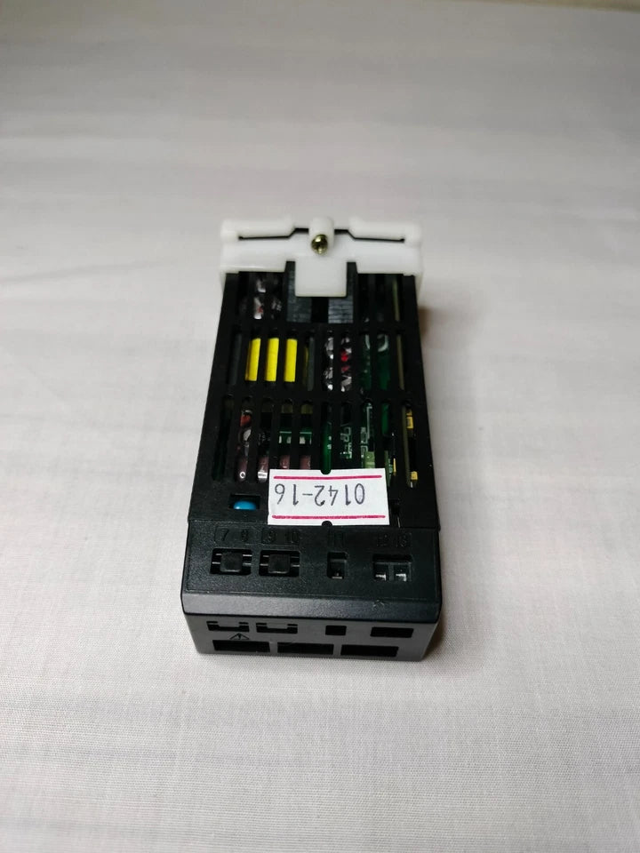 SamwonTech ST320-S0 PV Temperature Controller in Pakistan