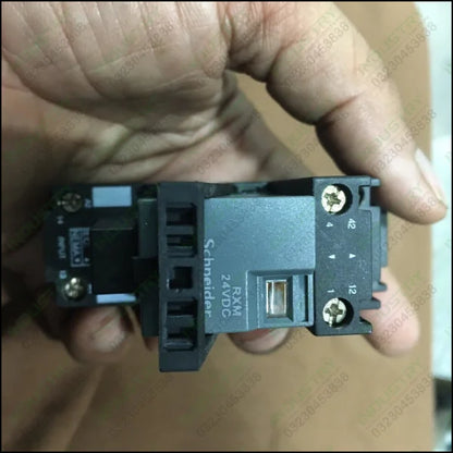 Schneider Electric RXZE2S108M Relay socket in Pakistan - industryparts.pk