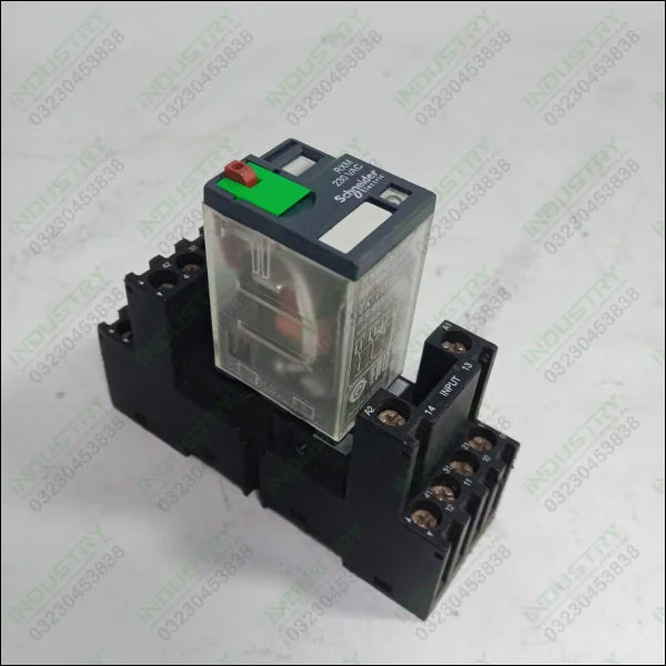 Schneider RXM4AB2 Miniature Relay with Telemecanique RXZE2M114M socket in Pakistan