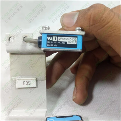 SICK WS 150-D132  WE 150-P132 THROUGH-BEAM PHOTOELECTRIC SENSOR in Pakistan