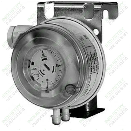 SIEMENS Differential Pressure Switch QBM81-3 in Pakistan - industryparts.pk