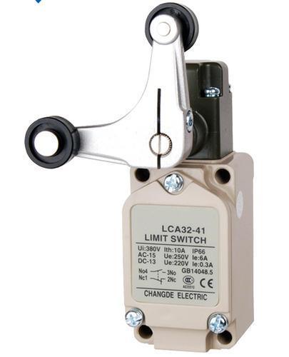 WLCA32-41 OMRON Limit Switch for Industrial - industryparts.pk
